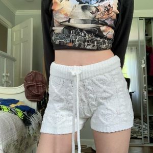 White cable knit coastal shorts